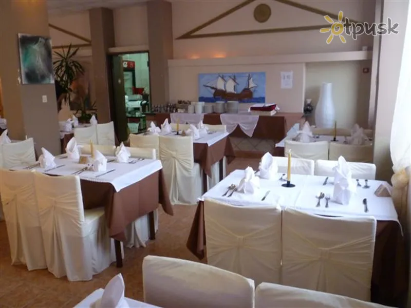 Фото отеля Halkidiki Royal Hotel 2* Halkidiki — Kasandra Grieķija bāri un restorāni