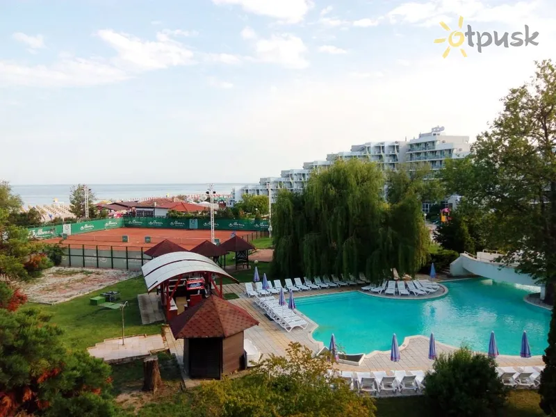 Фото отеля Sandy Beach 3* Albena Bulgārija ārpuse un baseini