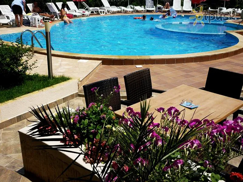Фото отеля Selena Beach Hotel 3* Созополь Болгария экстерьер и бассейны