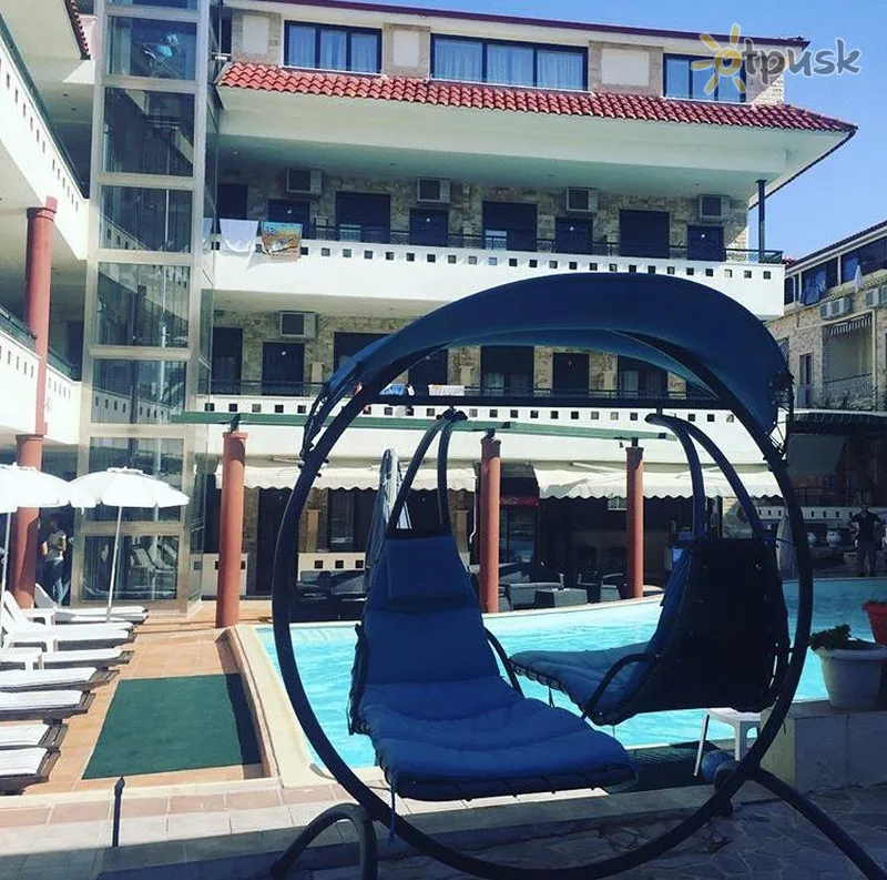 Фото отеля Philoxenia Spa Hotel & Villas 3* Halkidiki — Kasandra Grieķija ārpuse un baseini