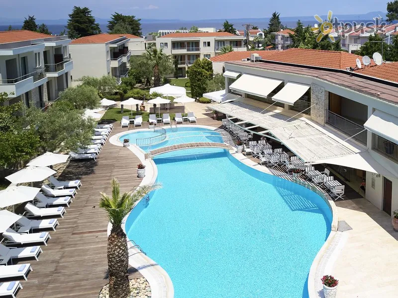 Фото отеля Renaissance Hanioti Resort 4* Halkidiki — Kasandra Grieķija ārpuse un baseini