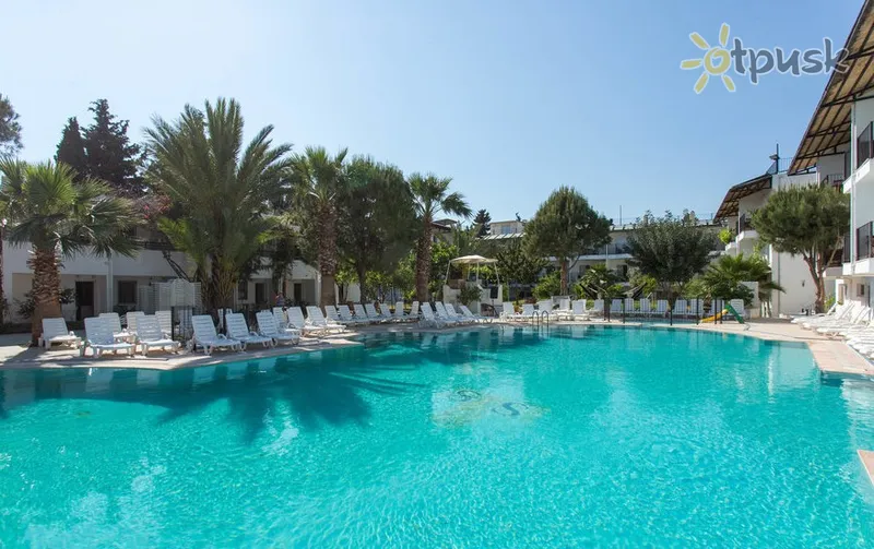 Фото отеля Summer Sun Beach Hotel 3* Бодрум Турция экстерьер и бассейны