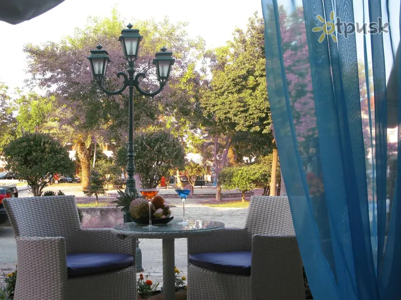 Фото отеля Royal House 3* Halkidiki — Kasandra Grieķija bāri un restorāni