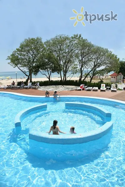 Фото отеля Arabella Beach Hotel 4* Albena Bulgarija išorė ir baseinai