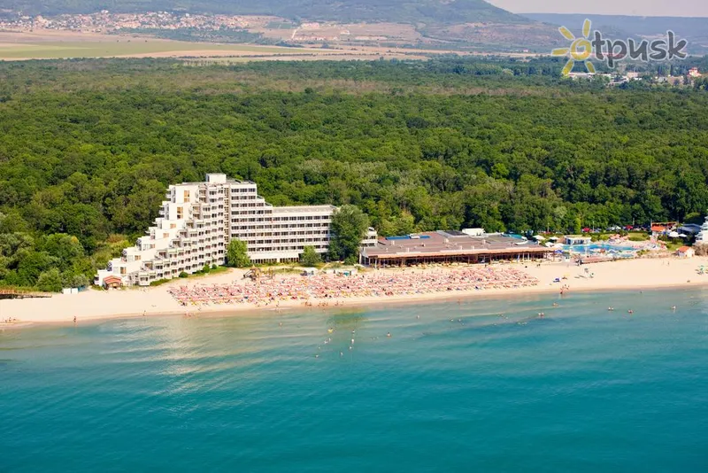 Фото отеля Gergana Hotel 4* Albena Bulgarija išorė ir baseinai
