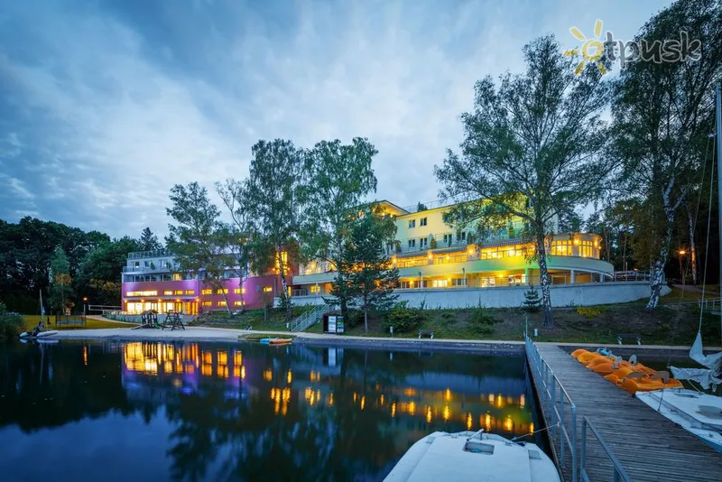 Фото отеля Port Doksy Hotel 4* Махове Чехія екстер'єр та басейни