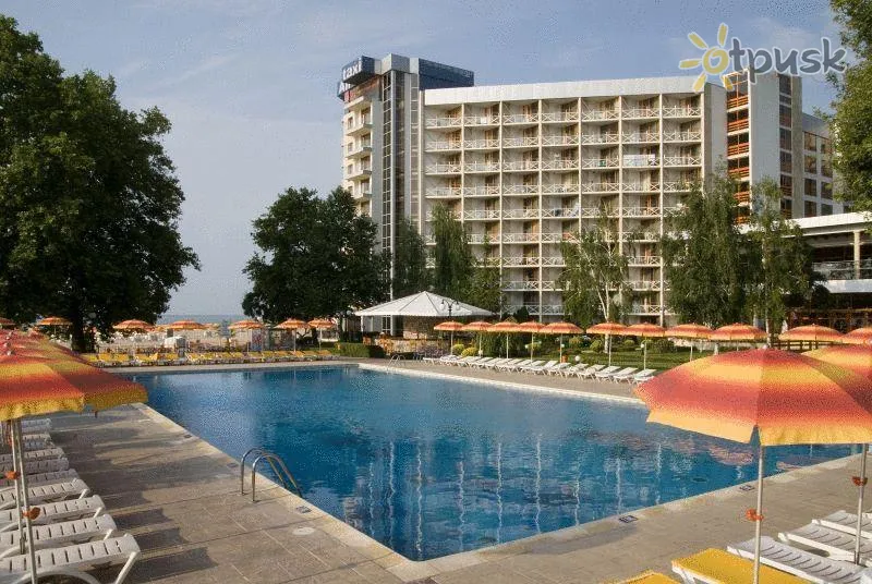Фото отеля Kaliakra Beach Hotel 4* Albena Bulgārija ārpuse un baseini