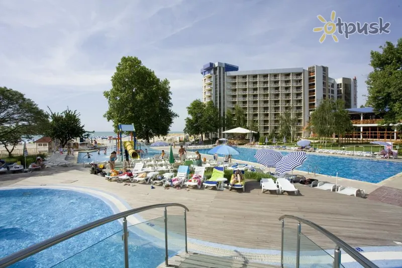 Фото отеля Kaliakra Beach Hotel 4* Албена Болгария экстерьер и бассейны