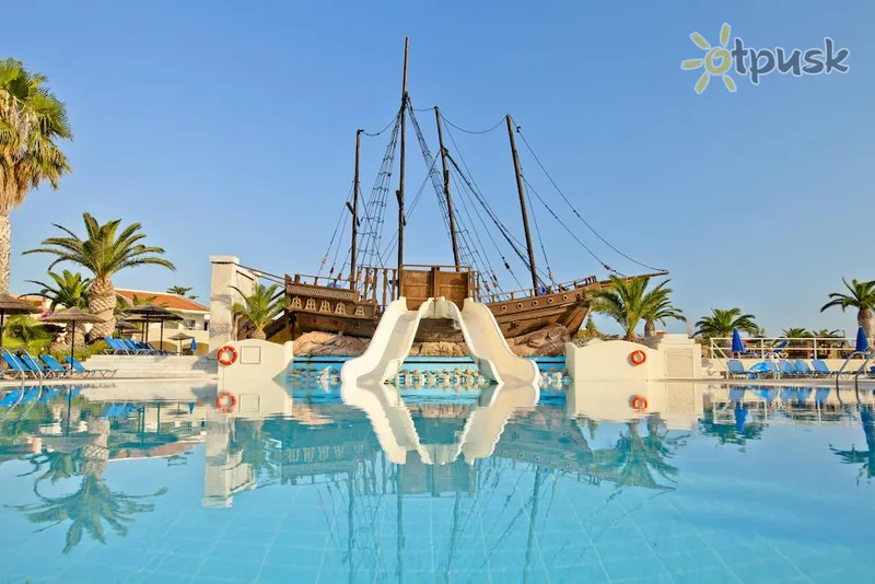 Фото отеля Kipriotis Village Resort 4* Kosas Graikija išorė ir baseinai