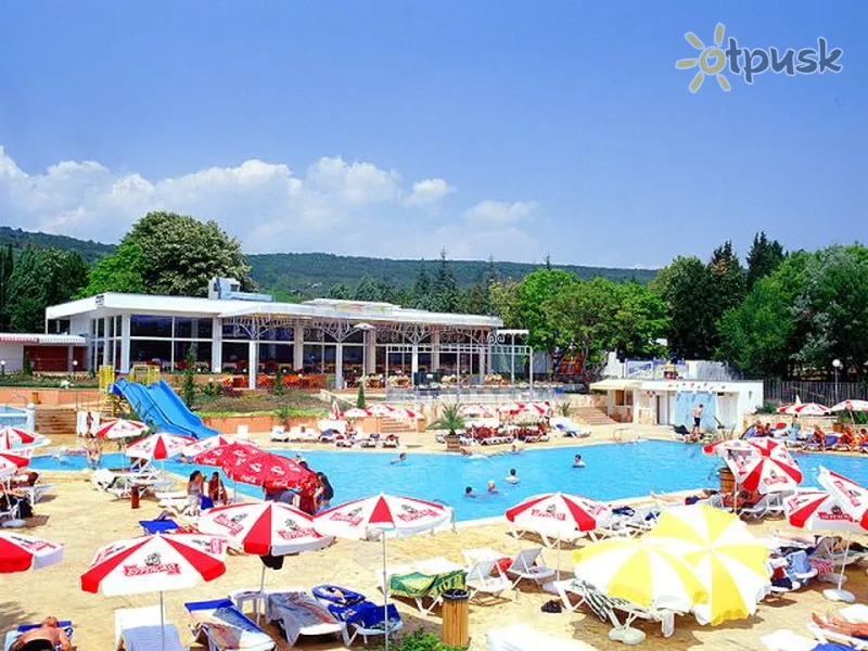 Фото отеля Ком Отель 3* Albena Bulgarija išorė ir baseinai