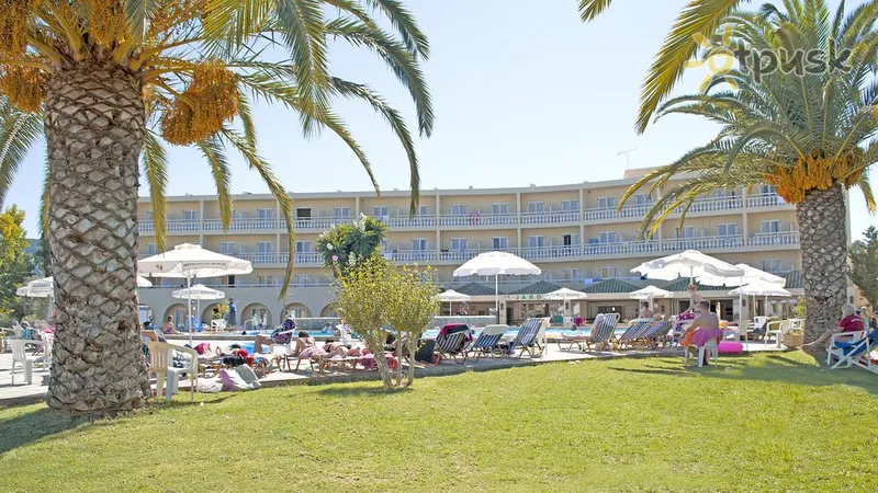 Фото отеля Messonghi Beach Holiday Resort 3* о. Корфу Греція екстер'єр та басейни