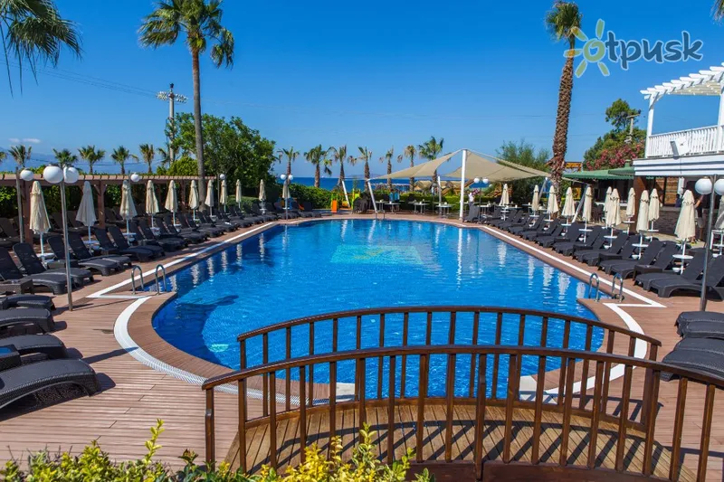 Фото отеля Golden Beach Resort & Spa 4* Bodrumas Turkija išorė ir baseinai