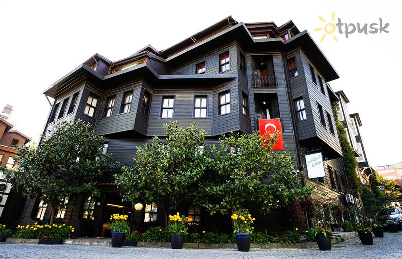 Фото отеля Yusufpasa Konagi Hotel 3* Стамбул Турция экстерьер и бассейны
