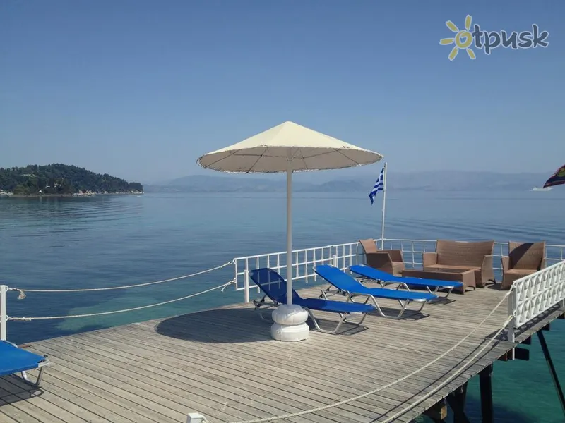 Фото отеля Oasis Hotel 3* о. Корфу Греція пляж