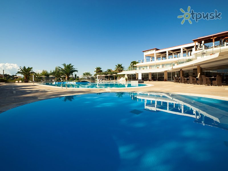 Фото отеля Alexandros Palace Hotel & Suites 5* Халкидики – Афон Греция экстерьер и бассейны