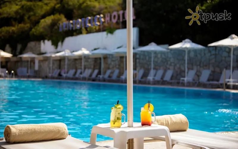 Фото отеля Bomo Aristoteles Holiday Resort & SPA 4* Chalkidikė – Atonas Graikija išorė ir baseinai