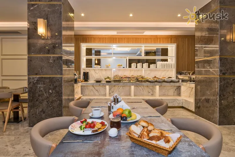 Фото отеля Golden Royal Hotel 4* Stambulas Turkija barai ir restoranai