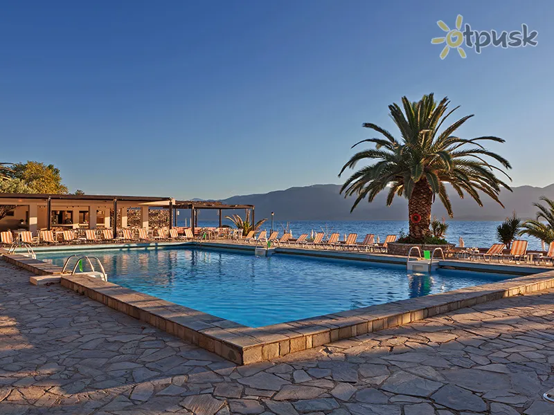 Фото отеля Long Beach Hotel & Resort 3* Peloponesas Graikija išorė ir baseinai
