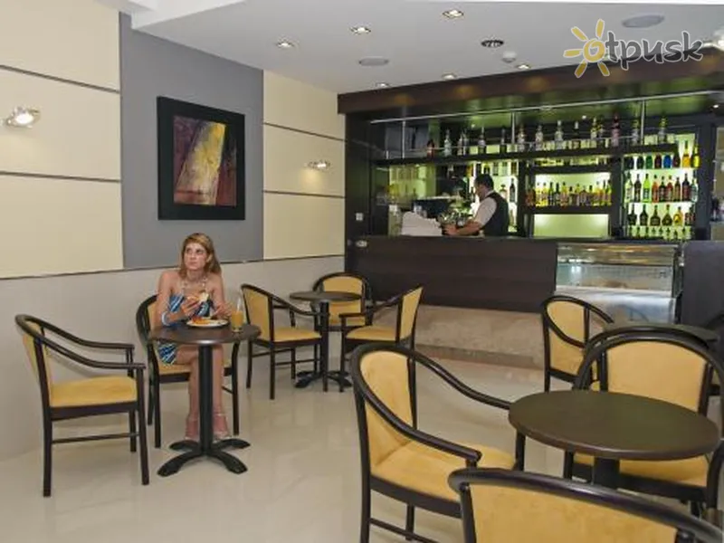 Фото отеля Coral Hotel 3* Буджибба Мальта бари та ресторани