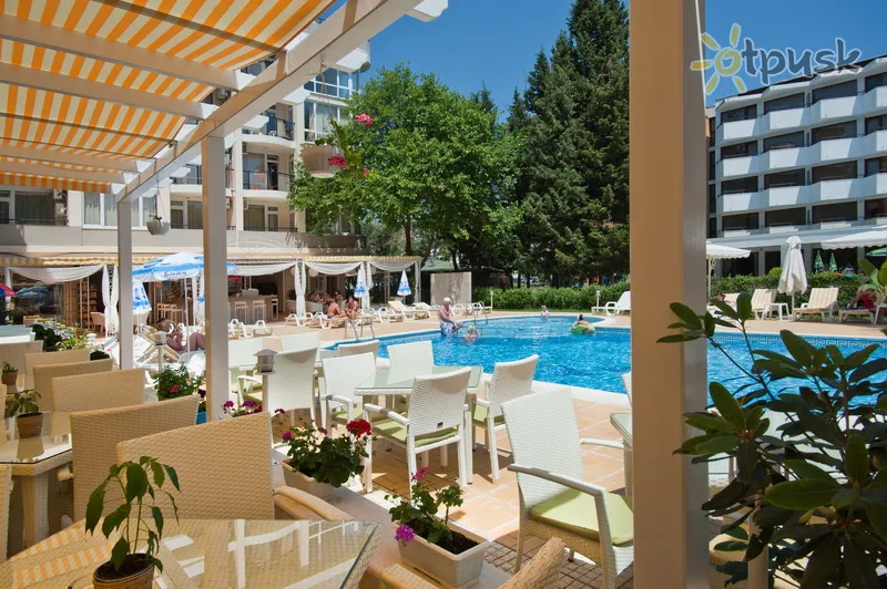 Фото отеля Karlovo Hotel 3* Saulėtas paplūdimys Bulgarija išorė ir baseinai