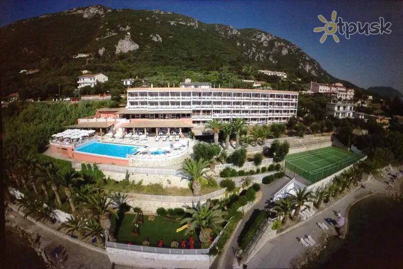 Фото отеля Corfu Maris Bellos Hotel 4* Korfu Graikija išorė ir baseinai