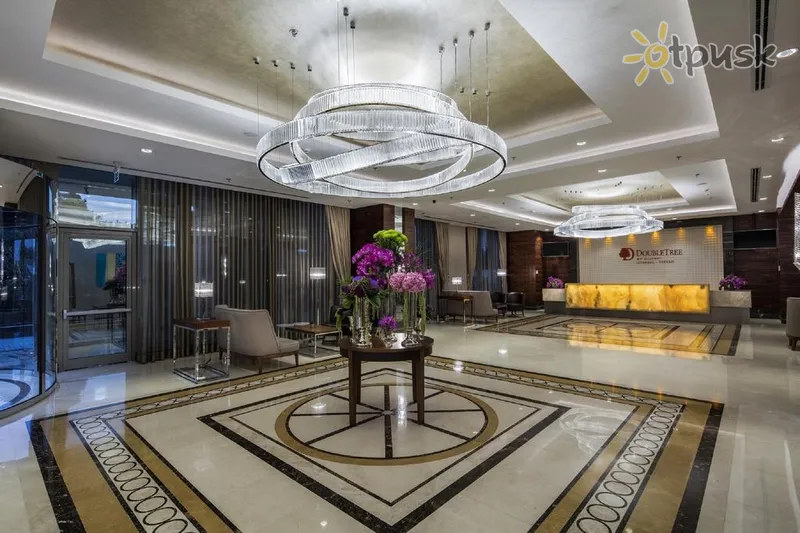 Фото отеля Doubletree By Hilton Istanbul Topkapi 5* Stambulas Turkija fojė ir interjeras