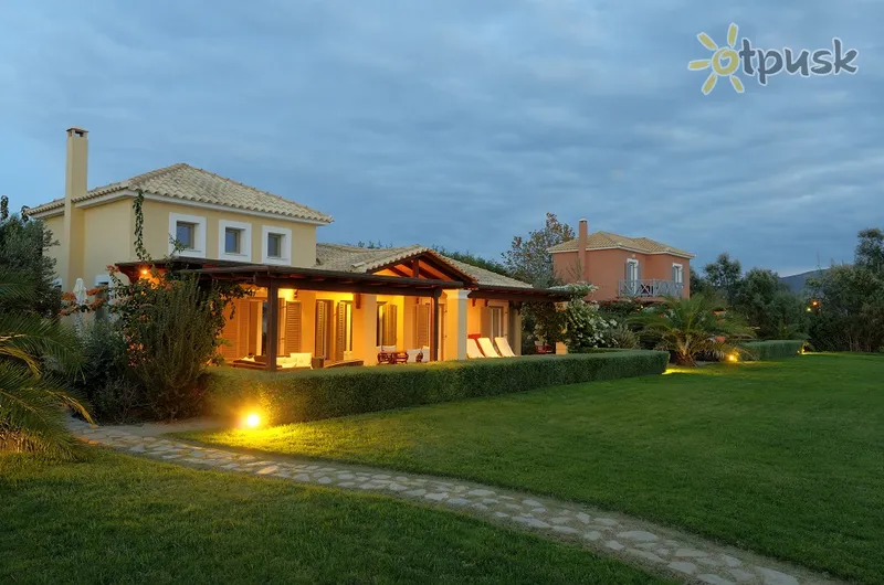 Фото отеля Ioli's Villas 3* Peloponesas Graikija išorė ir baseinai