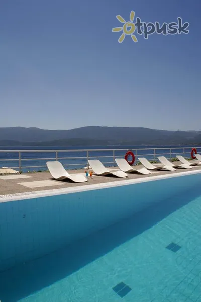 Фото отеля Kalamaki Beach Hotel 4* Пелопоннес Греция экстерьер и бассейны