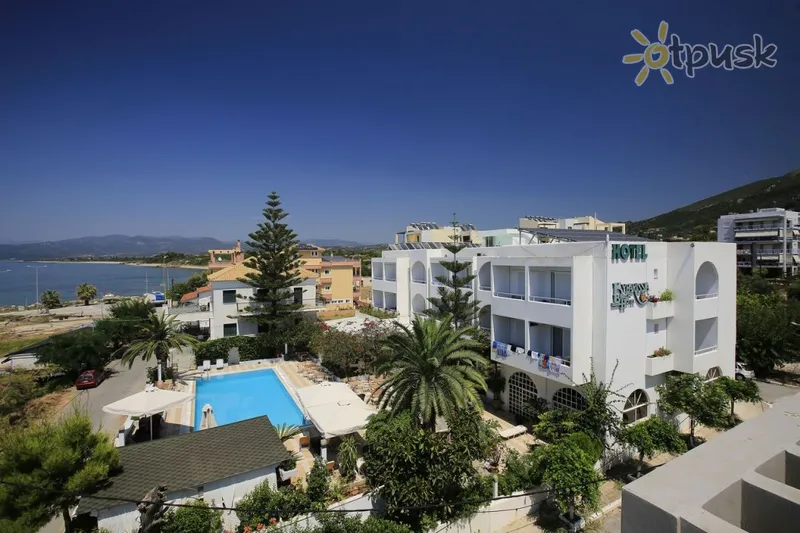 Фото отеля Kyparissia Beach Hotel 3* Peloponesas Graikija išorė ir baseinai