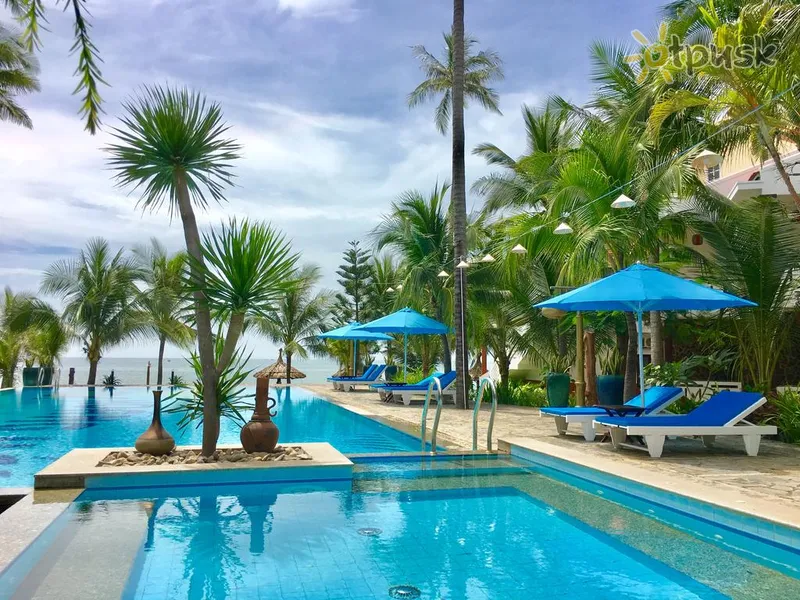 Фото отеля Ravenala Boutique Resort 3* Phan Thiet Vietnamas išorė ir baseinai