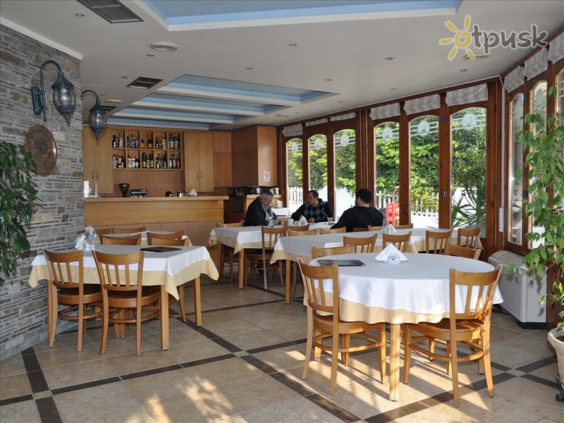 Фото отеля Georgalas Sun Beach Hotel 2* Халкидики – Неа Калликратия Греция бары и рестораны