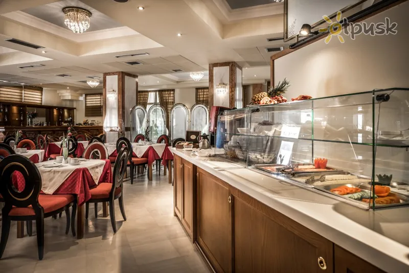 Фото отеля Rex Hotel 3* Пелопоннес Греция бары и рестораны