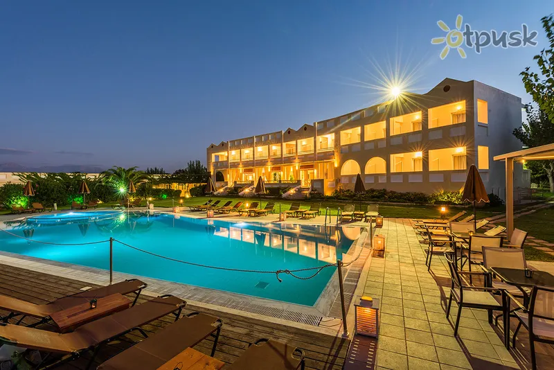 Фото отеля Niforeika Beach Hotel & Bungalows 3* Пелопоннес Греція екстер'єр та басейни