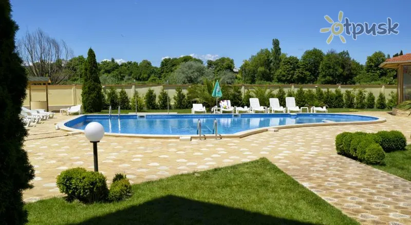 Фото отеля Alexandra Palace 3* Кранєво Болгарія екстер'єр та басейни