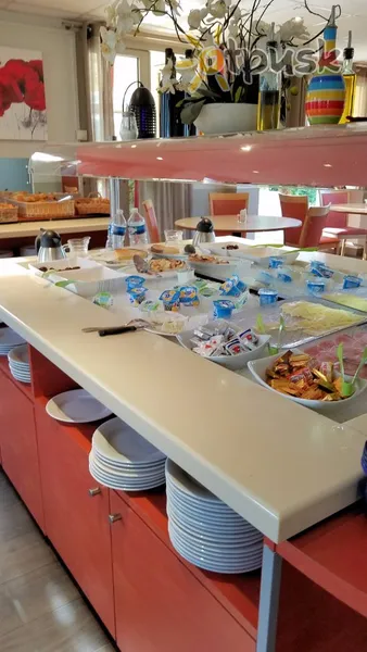 Фото отеля Kyriad Nice - Stade Hotel 3* Puiku Prancūzija barai ir restoranai