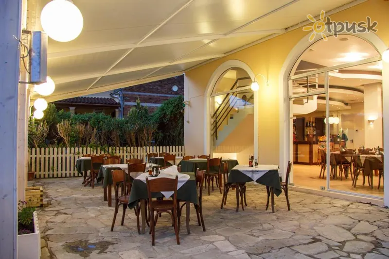 Фото отеля Govino Bay 3* Korfu Graikija barai ir restoranai