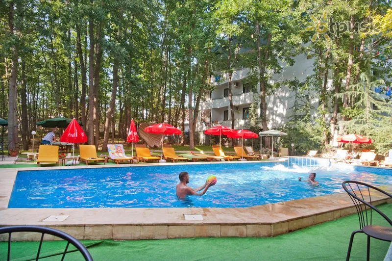 Фото отеля Sigma Hotel 3* Primorsko Bulgarija išorė ir baseinai