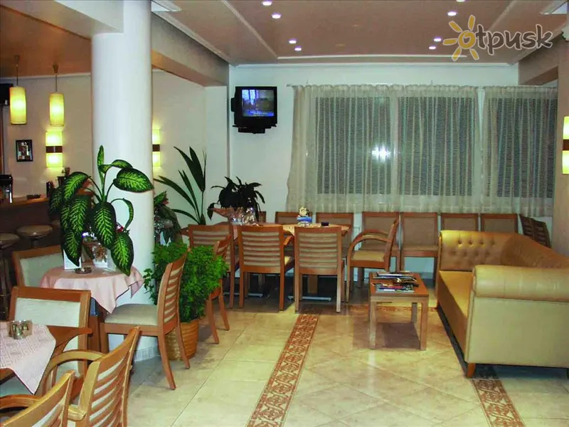 Фото отеля Iris Hotel 2* Halkidiki — Nea Kallikratia Grieķija bāri un restorāni