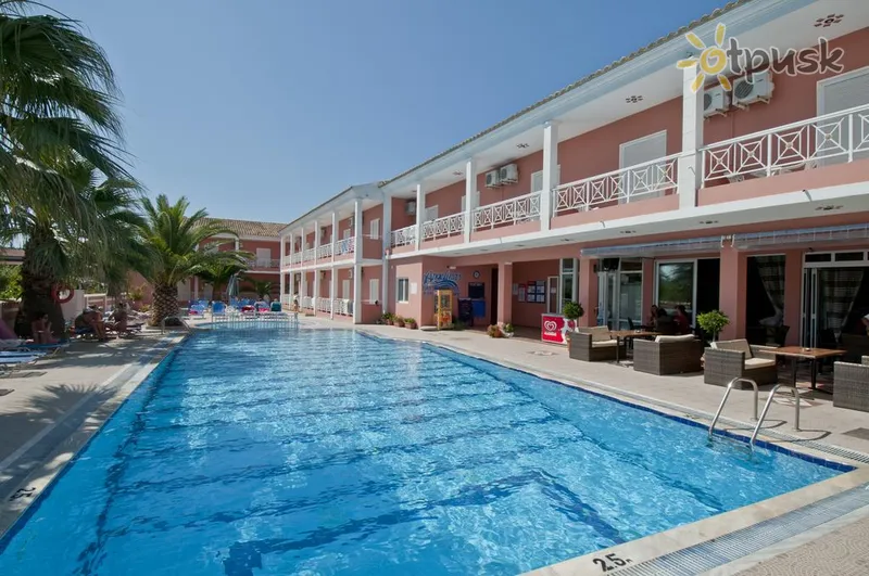 Фото отеля Angelina Hotel & Apartments 3* Korfu Graikija išorė ir baseinai