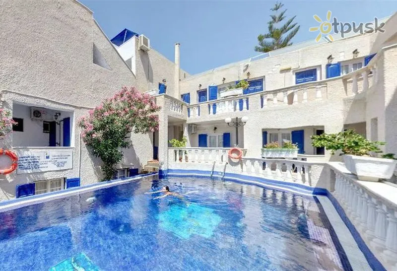 Фото отеля Porto Perissa Hotel 3* Santorini Graikija išorė ir baseinai