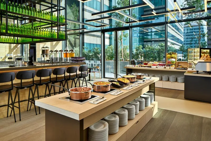 Фото отеля Yotel Singapore Orchard Road 4* Singapūra Singapūra bāri un restorāni