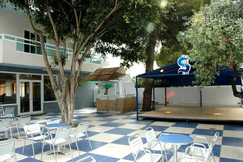 Фото отеля Santa Monica Playa 3* Kostadorada Spānija bāri un restorāni