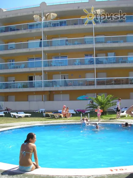 Фото отеля Ibersol Siesta Dorada 2* Коста Дорада Іспанія екстер'єр та басейни
