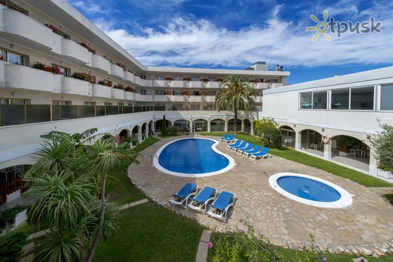 Фото отеля 4R Hotel Meridia Mar 3* Kostadorada Spānija ārpuse un baseini