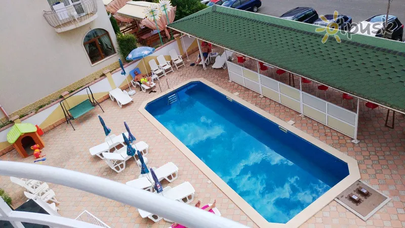 Фото отеля Палас 3* Кранєво Болгарія екстер'єр та басейни