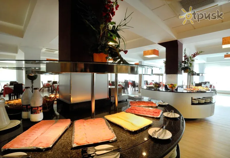 Фото отеля Evenia President 3* Kostadorada Spānija bāri un restorāni