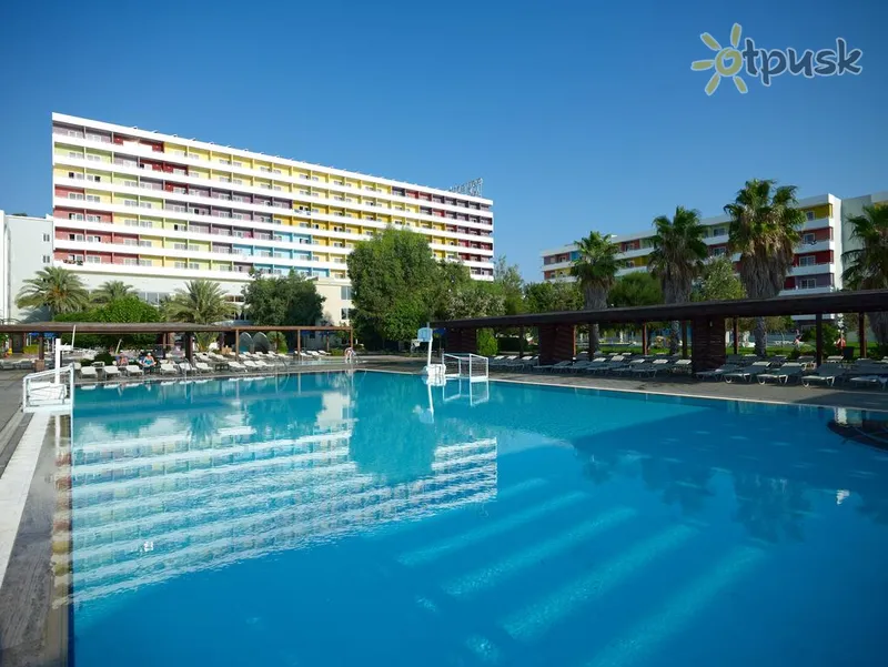 Фото отеля Esperides Beach Family Resort 4* Rodas Graikija išorė ir baseinai