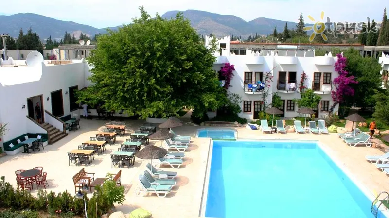 Фото отеля Flora Safir Hotel 3* Bodrumas Turkija išorė ir baseinai