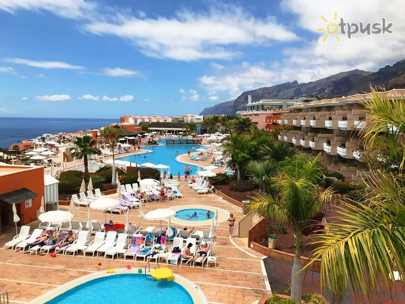Фото отеля Landmar Costa los Gigantes 4* par. Tenerife (Kanārijas) Spānija ārpuse un baseini