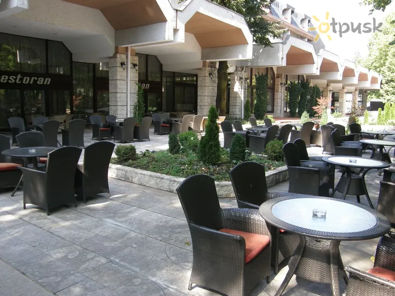 Фото отеля Grand Cetinje Hotel 3* Cetinje Melnkalne bāri un restorāni